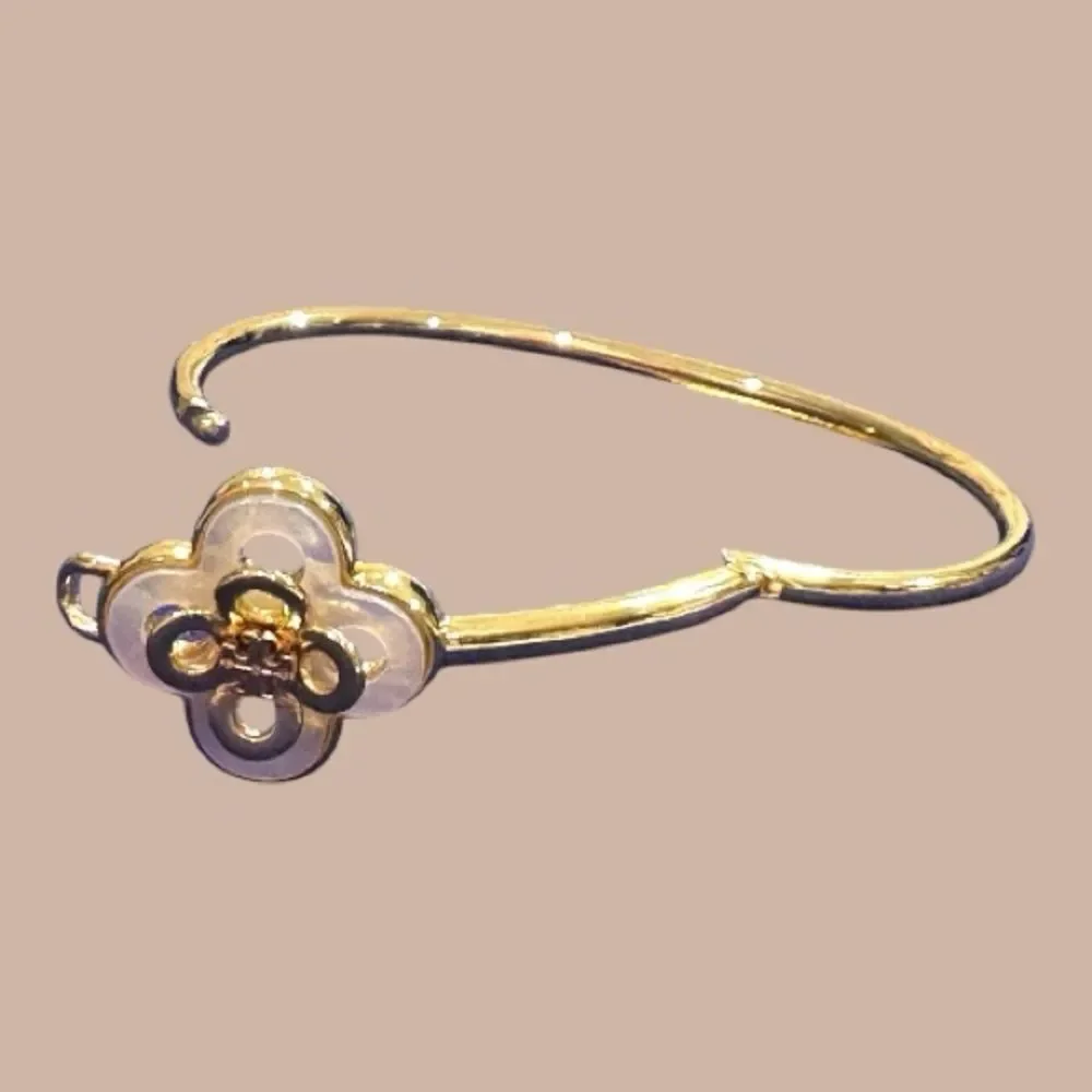 TORY BURCH KIRA CLOVER 18K GOLD BRACELET